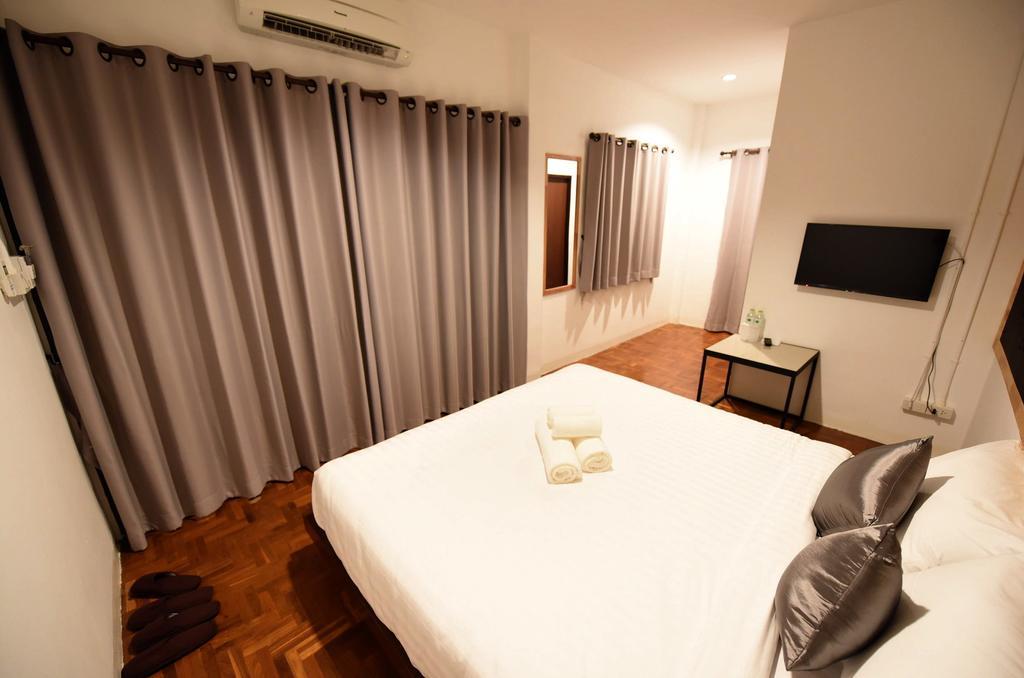 Hotel Chiang Mai Udee Extérieur photo