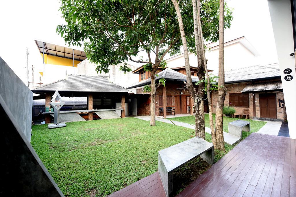 Hotel Chiang Mai Udee Extérieur photo